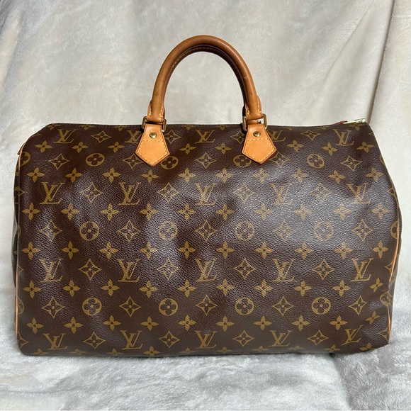 Louis Vuitton Monogram Speedy 40 - Picture 2 of 16